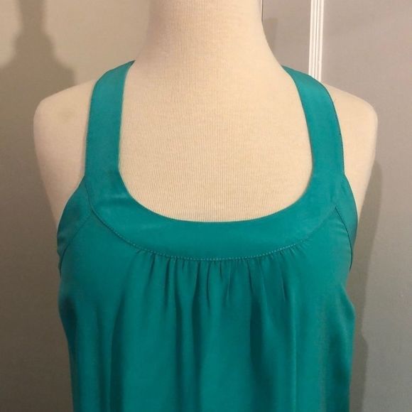 Banana
Republic dress - Picture 2 of 5